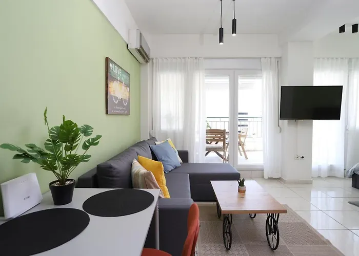Ladadika Terraza Apt #1